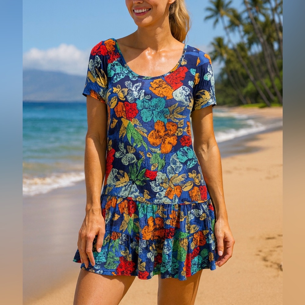 Hilo Hattie Short Sleeve Pullover Tiered Ruffle Floral Hawaiian Dress S Vintage